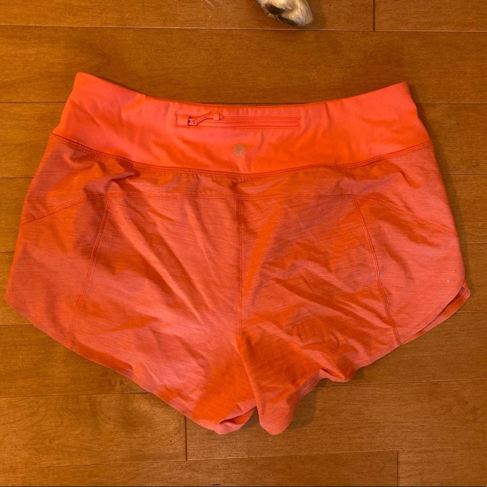 Athleta run with it Shorts 3.5